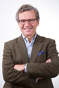 Dr. Sebastian Schuchter Dr. Sebastian Schuchter