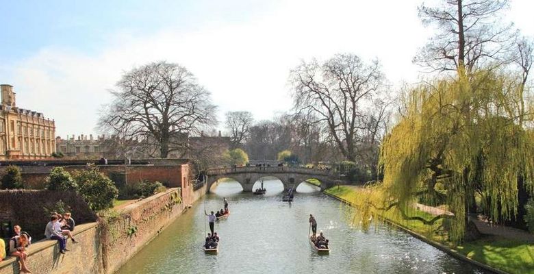 Mit SFA nach Oxford Lernen Sie British English in Oxford mit SFA Sprachreisen